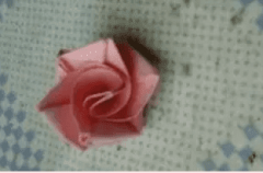 玫瑰花折纸制作方法2